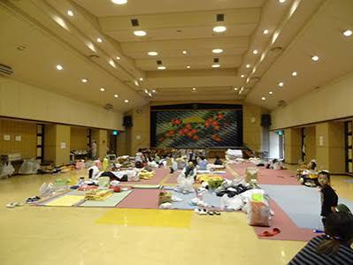 体育館 床・天井スペック