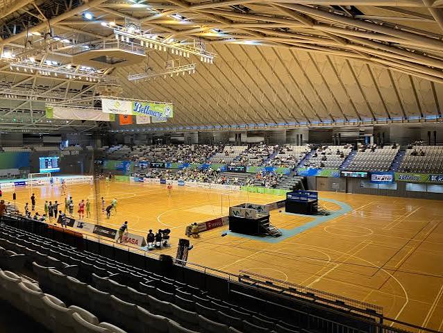 バドミントン 練習風景イメージ