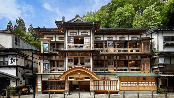 銀山温泉 銀山荘 外観