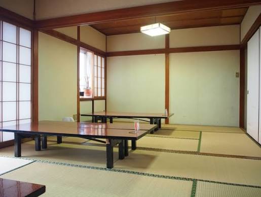 純和風の客室和室
