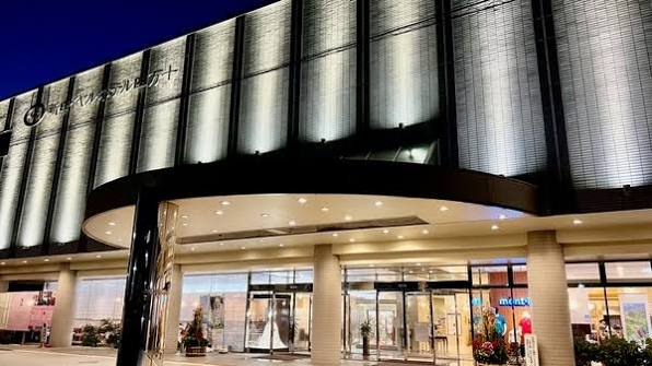 新Royal Hotel四万十 外観