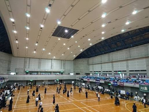 バドミントン 練習風景イメージ