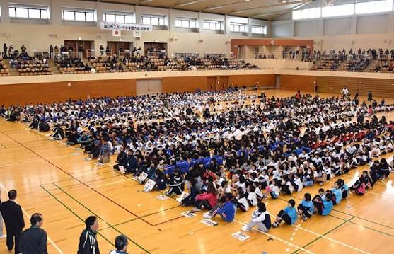 バドミントン 試合・練習風景