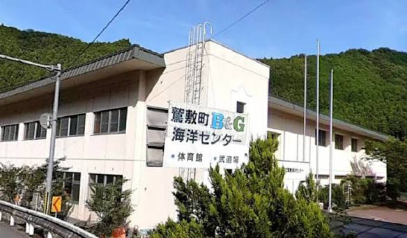 体育館 外観